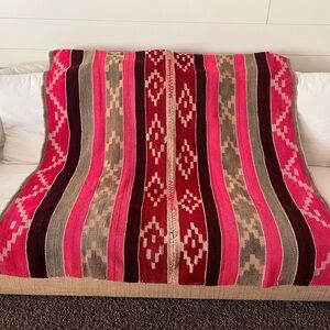 Wool Andean weighted blanket / rug